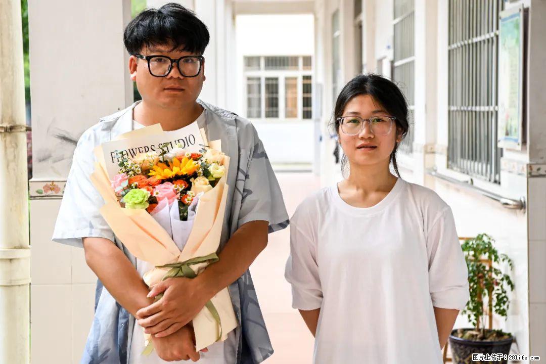 全网追的“扁担女孩”,找了一份暑假工,时薪12元 - 朝阳生活资讯 - 朝阳28生活网 cy.28life.com